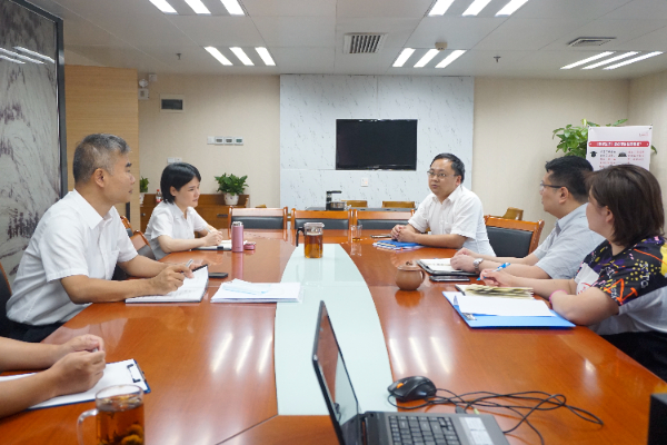 李德波到我会宣贯会议精神.jpg